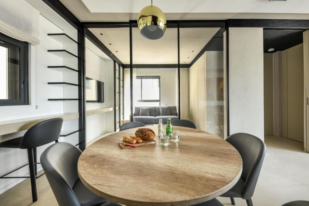 Modern And Vibrant 1Br Apt With Private Balcony * Tel Aviv